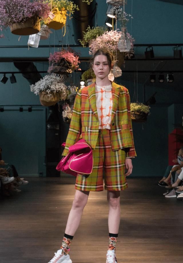 展现:MAGshowroom名人陈列室倾情展现——欧州高档时尚服装品牌2020春夏季系列产品