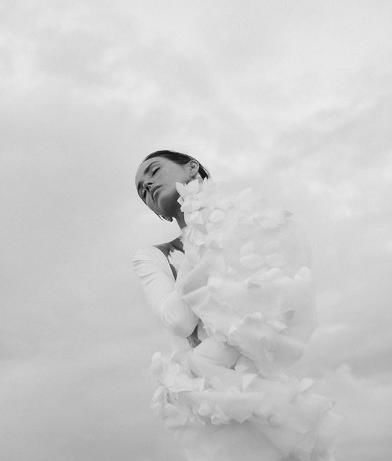 『婚纱』以爱之名:俄罗斯品牌Murashka 打造自由奔放的个性婚纱