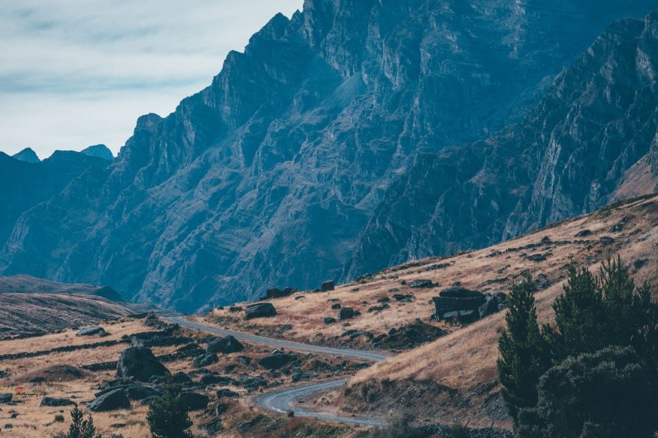 南美川藏线，每年死亡上百人，上万游客慕名而来寻求刺激