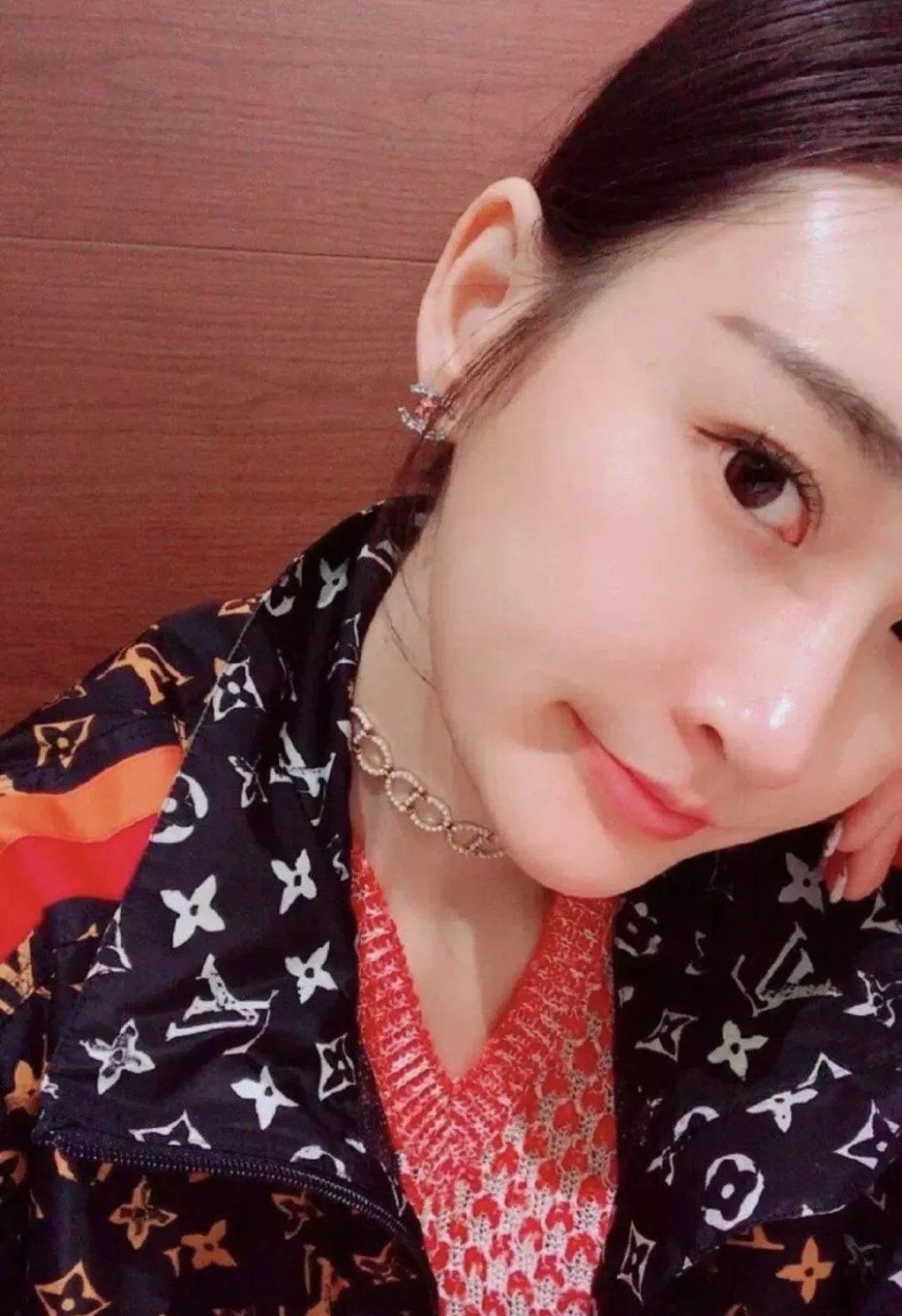 不要脸!“疫苗女王”儿媳炫富晒特权，今天就要扒光她!但她竟说了