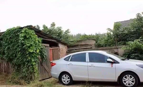  「酒席」以前是为了吃大餐，现在是为了去送钱，农村3种酒席，不