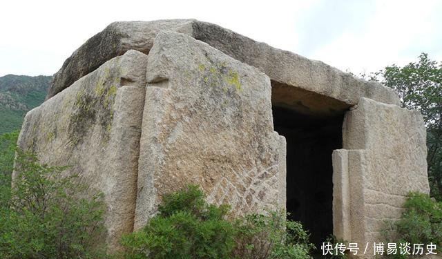内蒙古草原千年石屋, 隐藏了两个未解谜题, 如今看来依然无法解释
