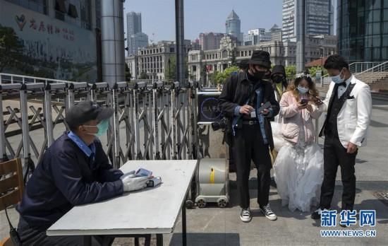  「摄影工作室」梦想已久的婚纱照，来了