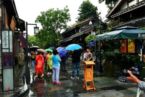  「gdp」我国最“霸气”省会，GDP突破1.5万亿，比第二到第十城总