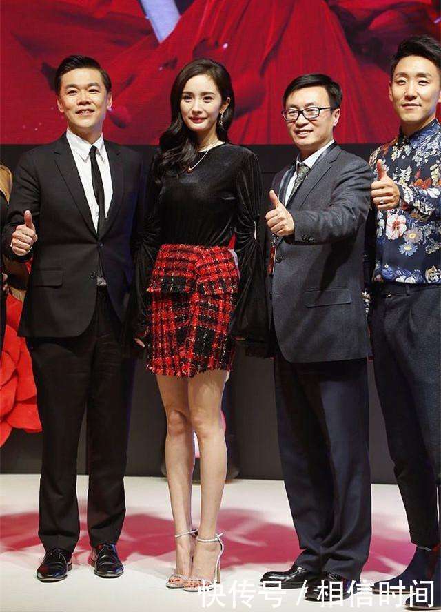 杨幂脸彻底崩啦? 下巴塌方似瘪嘴老太, 网友: 终于相信你没整容了