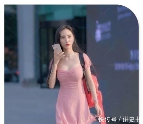 系列■减龄时尚又大气！，街拍：小姐姐“粉红芭比”系列的连衣裙