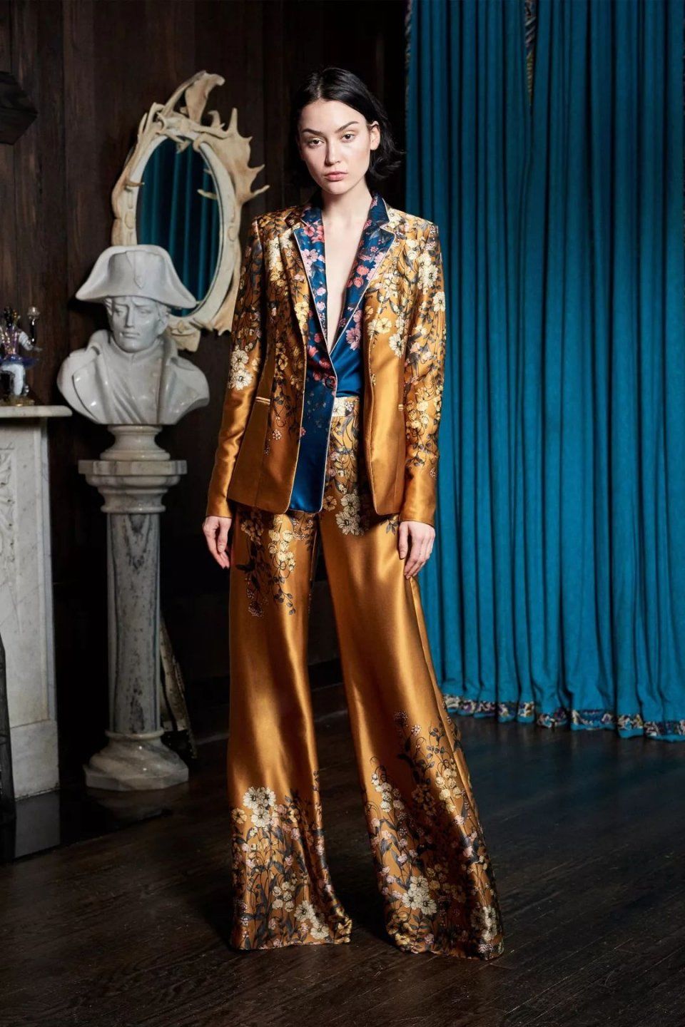 如何才能坐上四大时装周秀场的头排?