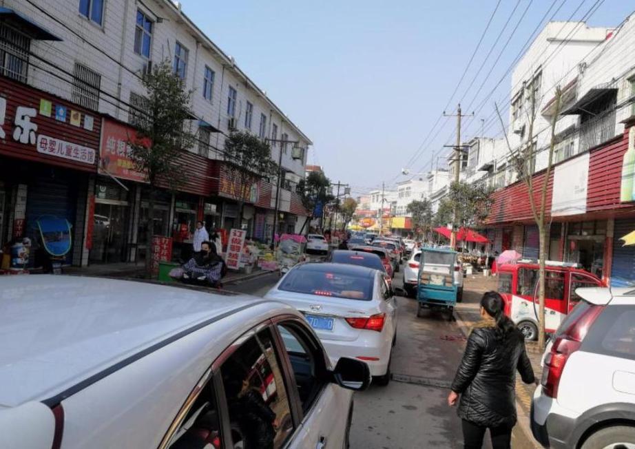 “汽车下乡”又来了，农民以后走亲戚都可以开车去？老农一语道破