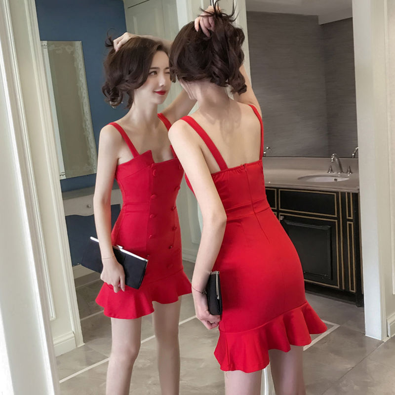 夜店里的女人都那么好看，还不是因为穿了包臀裙，你也可以啊