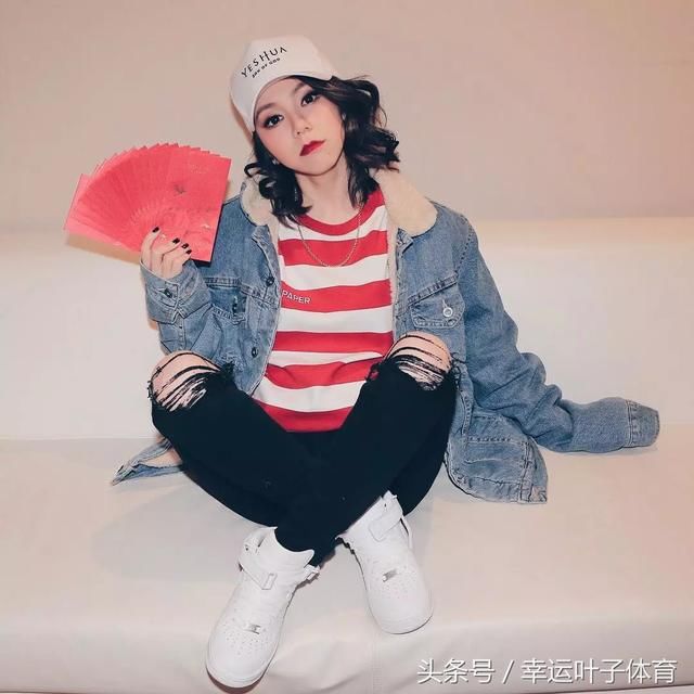 欧阳娜娜、邓紫棋、 Alaia，谁最有潜力成为国内球鞋女神？