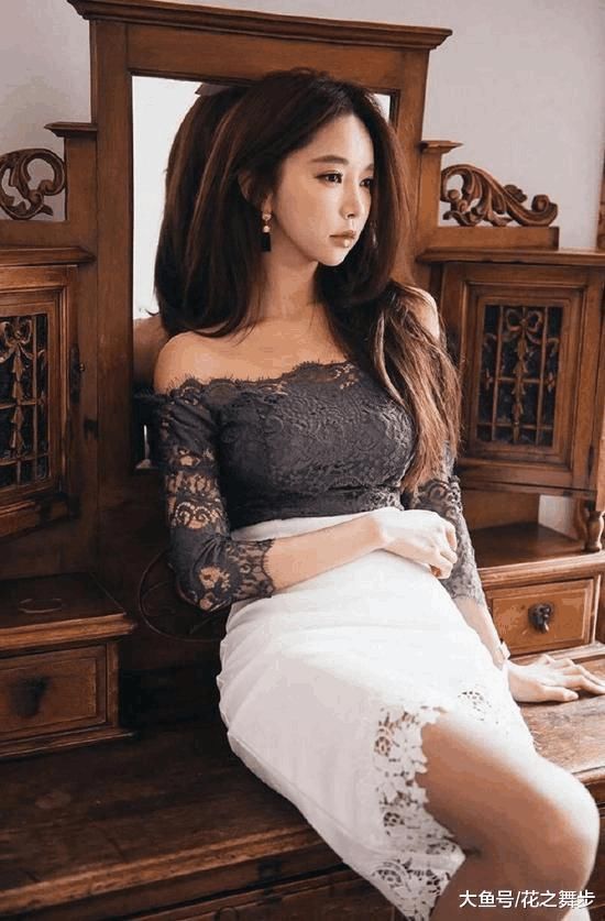 街拍：图1清纯，图2大长腿，图6黑丝袜魅惑众生！