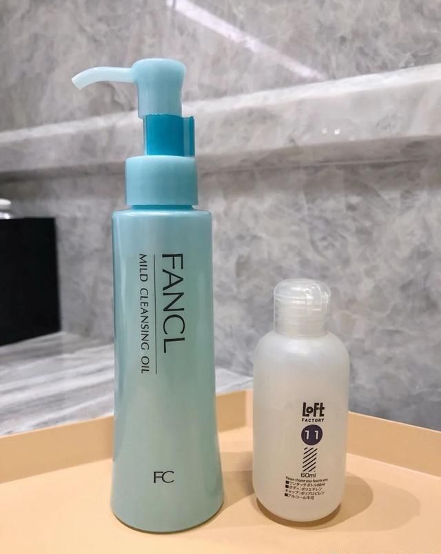  『评测』4款热门卸妆油评测！建议收藏