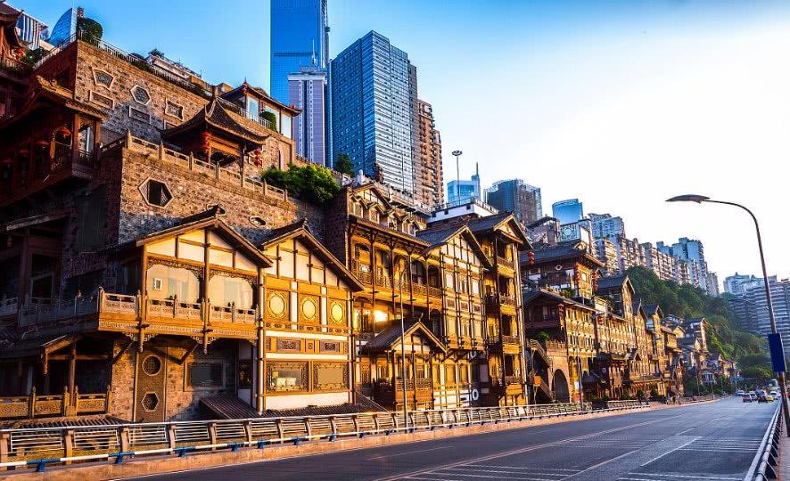 中国第一大工业城市，有44座工业园，或有望成第五座一线城市！