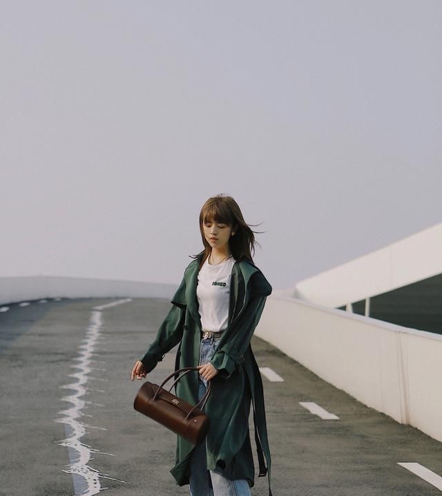 『短款』打底裤时尚又百搭,穿出每个女孩的自信美!