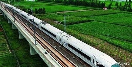 撕毁中国百亿高铁订单后，这国还想寻求合作，中国不欢迎你