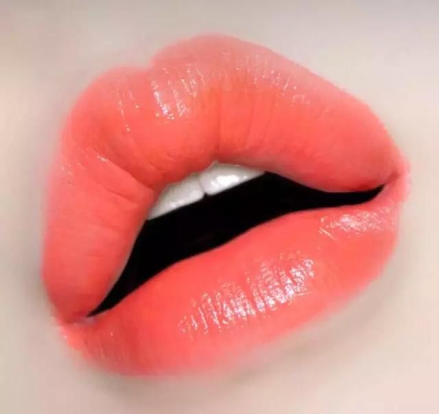 被CHANEL这11支口红色美哭了!难怪超多人推荐!