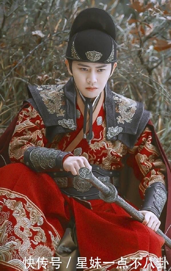 锦衣之下什么时候加更