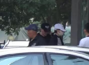 赵丽颖停工被曝怀孕三月，孕相曝光，你相信吗，反正我不信