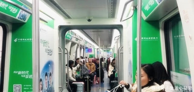 我国湖南长沙的“磁悬浮列车”：让乘客不满意，速度慢票价还贵！