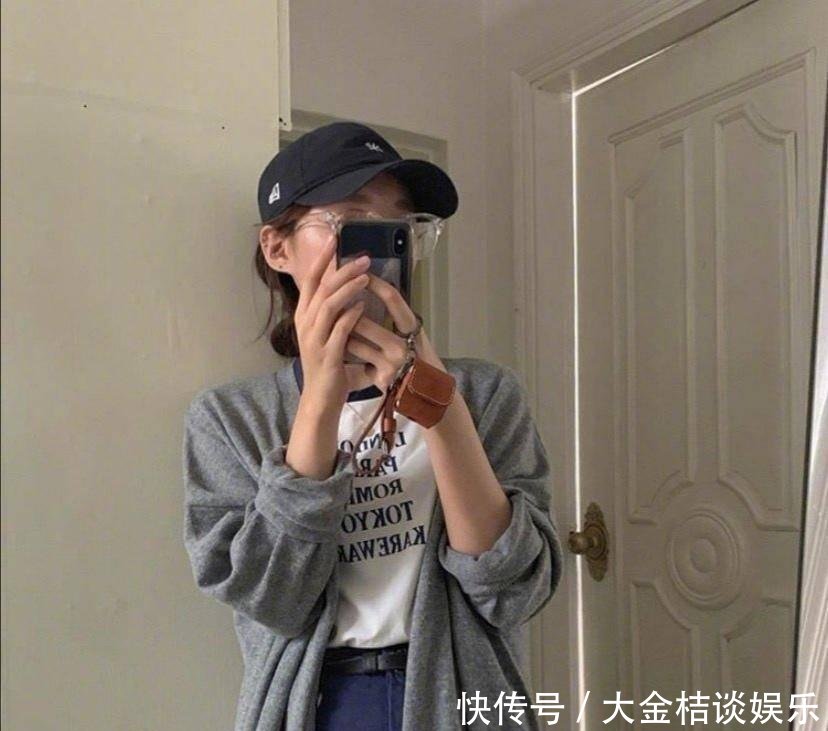  舒适@韩国欧尼简约舒适的日常搭配，气质优雅又显瘦，出门约会超吸睛