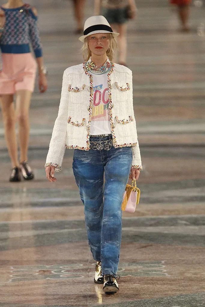 『Vintage』最强“Vintage”!百年单品CHANEL Jacket中的朴素与奢华。