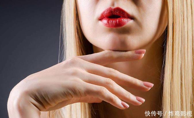 这10个行为会让你百般有女人味，花心男控制不住追你！