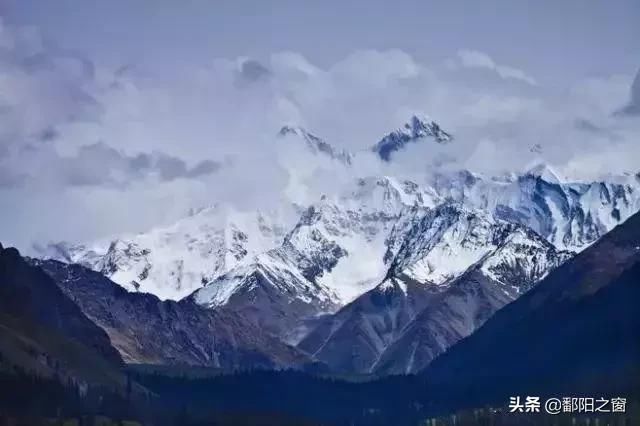 新疆有条穿越天山的夏塔魔鬼古道，风景如画，去过的人少之又少！