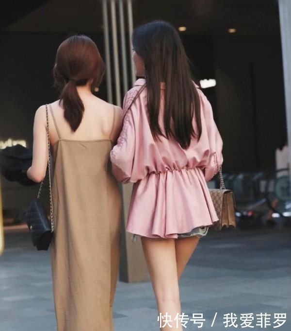  时尚女生们■要选择的话，我会选择穿短裤的美女