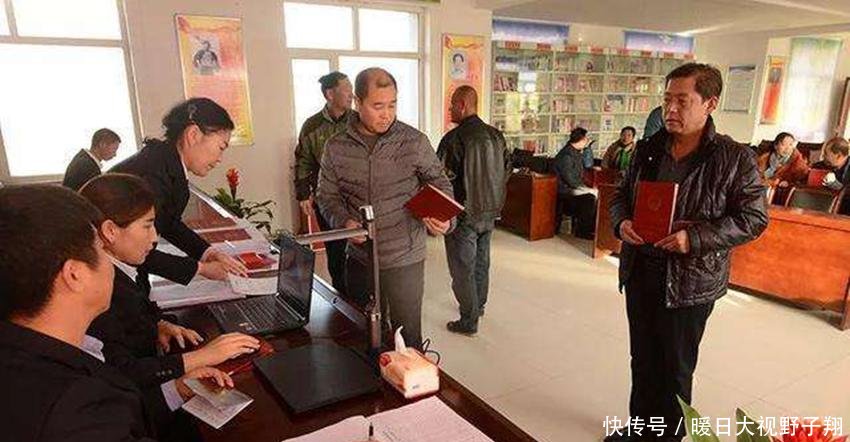 有农民现在还没领到确权证书，这是为啥宅基地确权会持续到何时