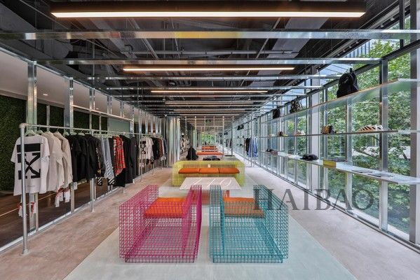 先锋·甄选--上海芮欧百货·2019春夏男装潮流先知!