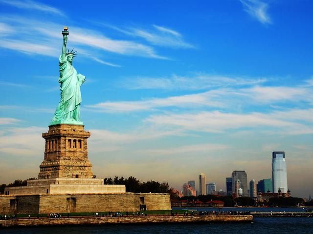 为什么美国那么发达,却很少人去美国旅游,看完恍然大悟