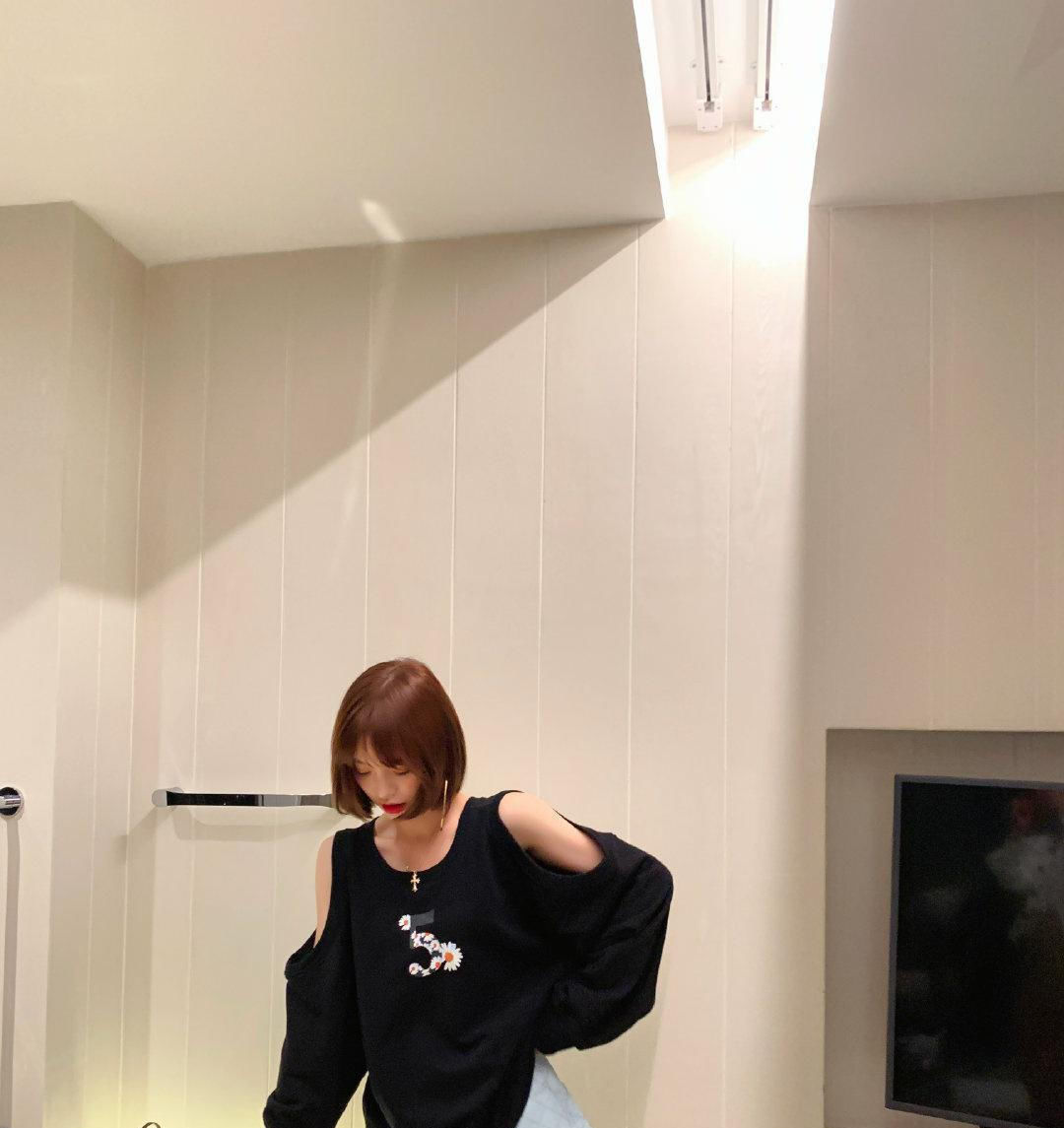  【解决】摆脱路人感，可盐可甜的春夏流行风穿搭，轻松解决撞衫尴尬