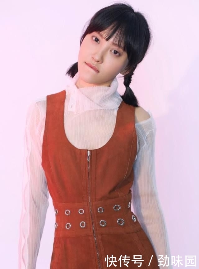 「放过」李易峰新戏女配遭网暴，发文求李易峰粉放过：我长得丑不配做演员