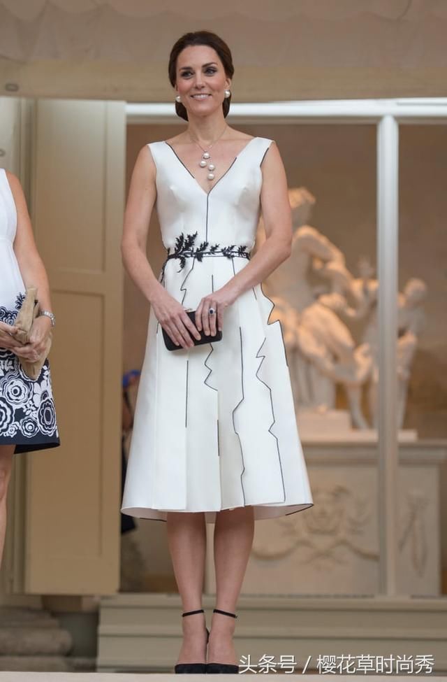 “美国第一千金”真不一般，美丽着装媲美凯特王妃