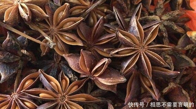 『花钱买』别再花钱买钓鱼小药了,参照这个配方自己做,好用还省钱!