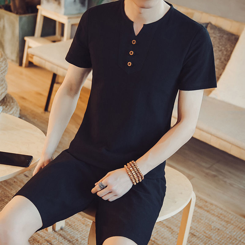 “大裤衩”早就烂大街，女人早看腻!瞧下图穿法，十个女人9个爱