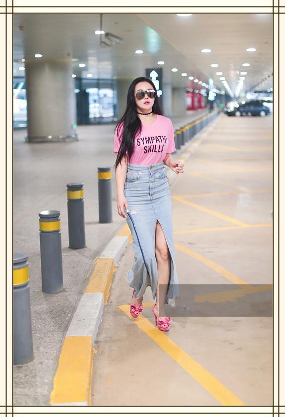 一直以为冉莹颖穿T恤衫无人能敌,但看到徐冬冬这效果,我沉默了