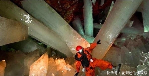长达11米的水晶有多壮观，这个矿洞里面充满危险，有人就想就去看