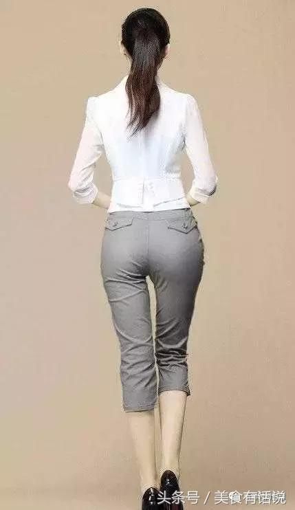 女人穿上紧身裤凹凸有型，让人一饱眼福
