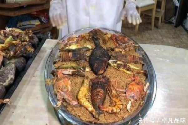 你知道迪拜的土豪，都怎么吃海鲜的吗？