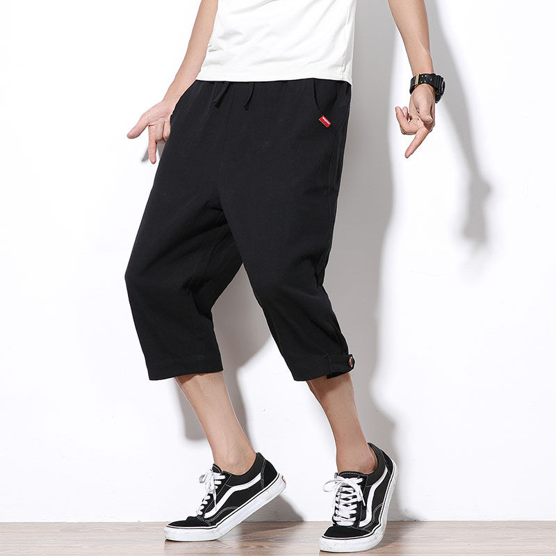 越来越多男人不穿牛仔裤了!今年流行“男神裤”，十个男人九个爱