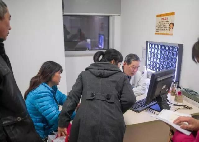 再过两个月，村干部又要上门收钱了，每家至少1000元，早准备