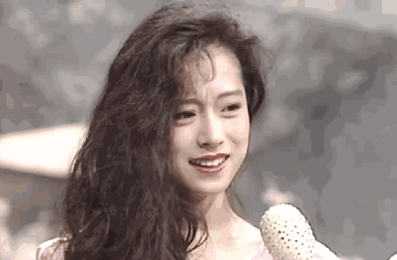 昭和时代少女偶像们的美貌太能打了吧，只知道山口百惠简直亏大了