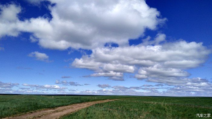 自驾RAV4荣放，蓝天白云——望无际的大草原
