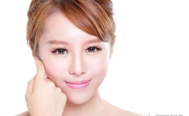  小妙■脸部反复长斑怎么办？快速美白祛斑的小妙招还你白嫩肌肤