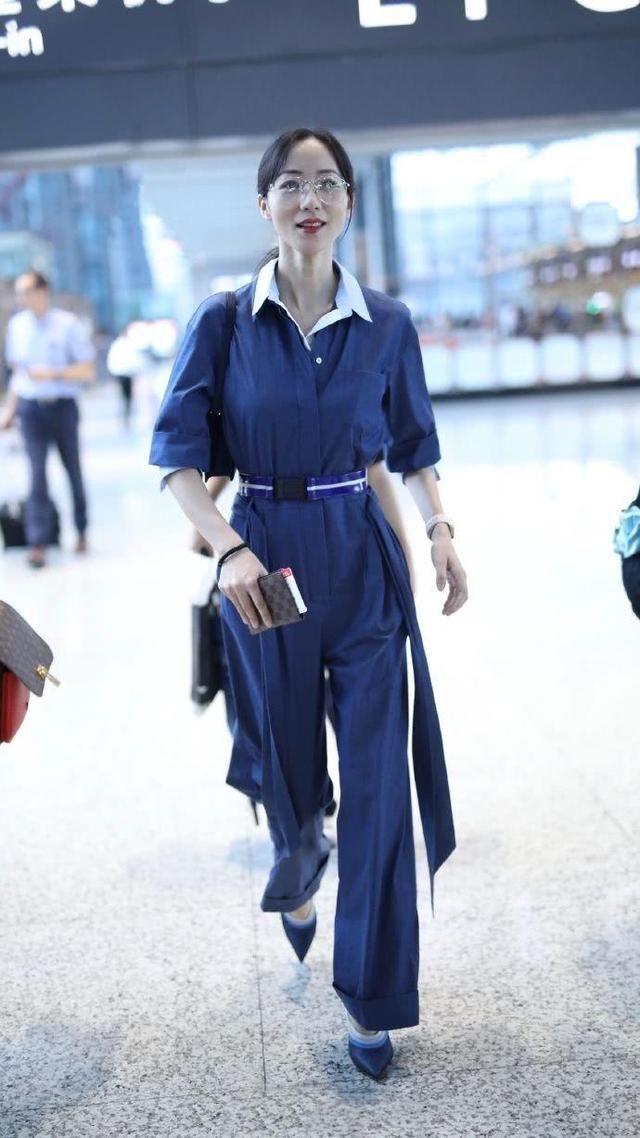 韩雪真厉害！把烂大街的连体装居然穿出国际范，谁能做到？