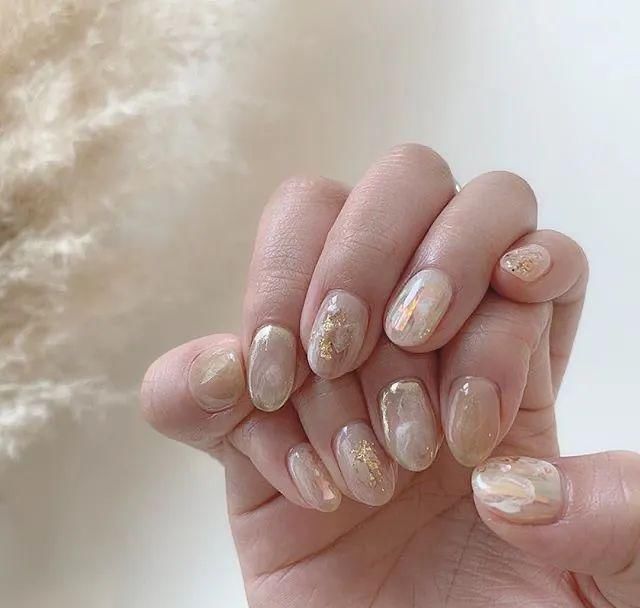  显得■春日时髦显白靠它全搞定！Jennie、裴珠泫已经安排了，那你呢？
