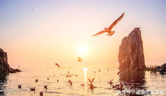 中国有个“土豪村”人均收入高达25万，1300名村民都住别墅！