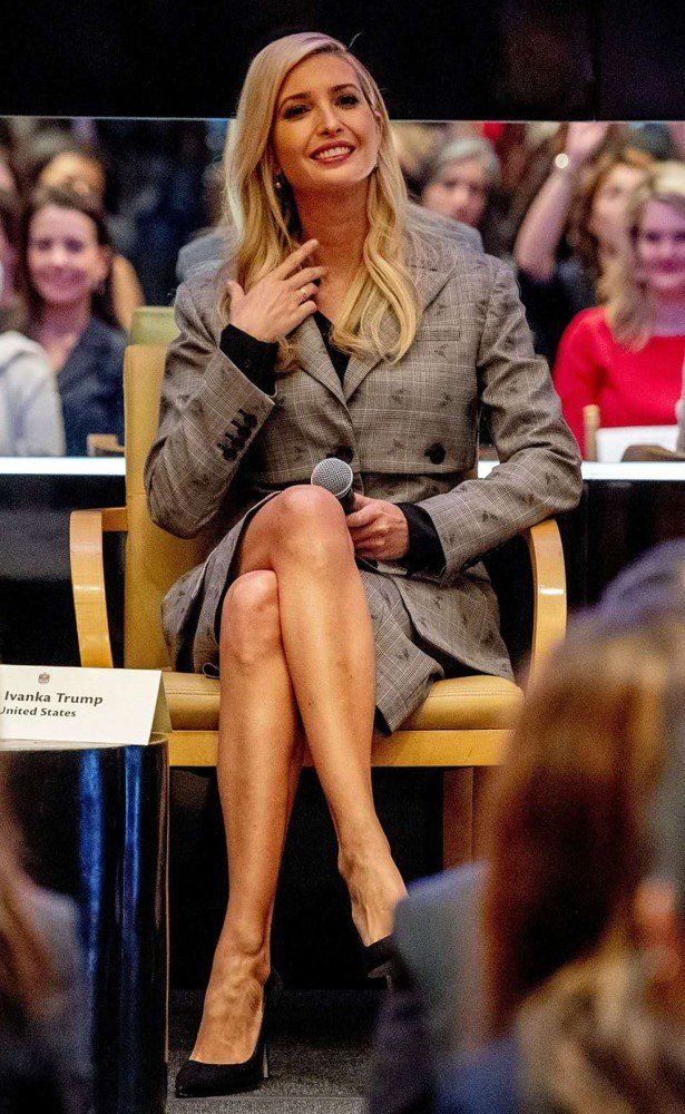 伊万卡与荷兰王后同框，身穿职业套装优雅干练!