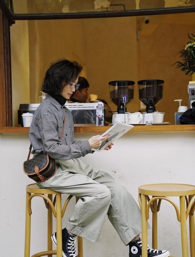 中年@女人到了中年,放弃牛仔裤配卫衣!学三木妈妈这样穿